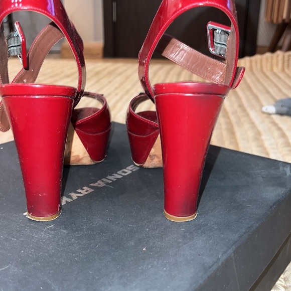 Sonia Rykiel red parent leather platform heels sandals 38 - Picture 5 of 11